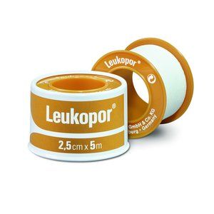 Leukopor Patch On Roccheto In Tnt For Sensitive Skins 5 MX 2,5 Cm