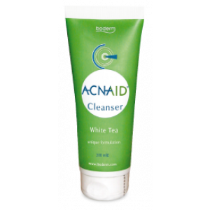 Acnaid cleanser acne-prone skin 200 ml