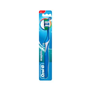 Oral-b complete 5 way clean medium manual toothbrush 40 mm