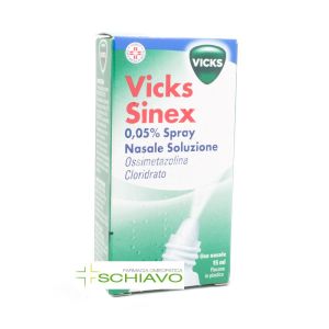 Vicks Sinex Nasal Spray 15ml bottle