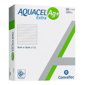 Medicazione In Hydrofiber e Ioni Argento Intessuta In Lyocell Aquacel Ag + Extra 5x5cm 10 Pezzi