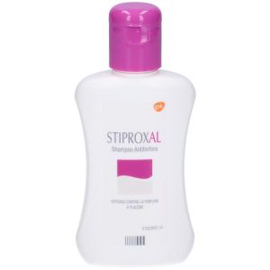 Stiproxal Shampoo Capelli Antiforfora per Forfora Grassa 100ml