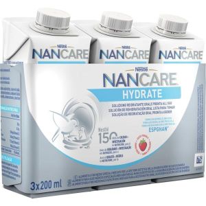 Nestlé Nancare Hydrate Alimento A Fini Medici Speciali Alla Fragola 3 Brick da 200ml