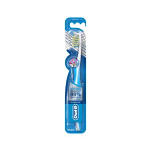 Spazzolino manuale medio oral-b pro-expert crossaction antiplacca