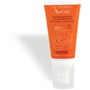 Eau thermale avene crema protezione solare colorata viso molto alta spf50+ 50ml